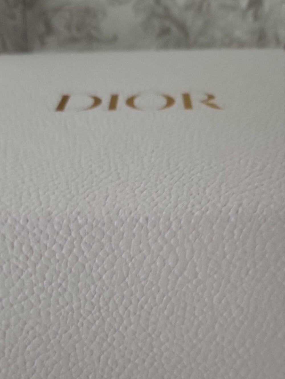 Dior Full Inclusion Giftbox - Picture 6 of 16